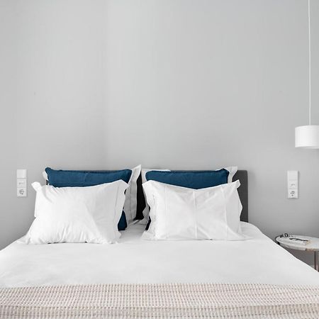 Joivy Marvelous 3-Bed Home With Astonishing View And Terrace, Nearby St George Castle Lisbon Luaran gambar